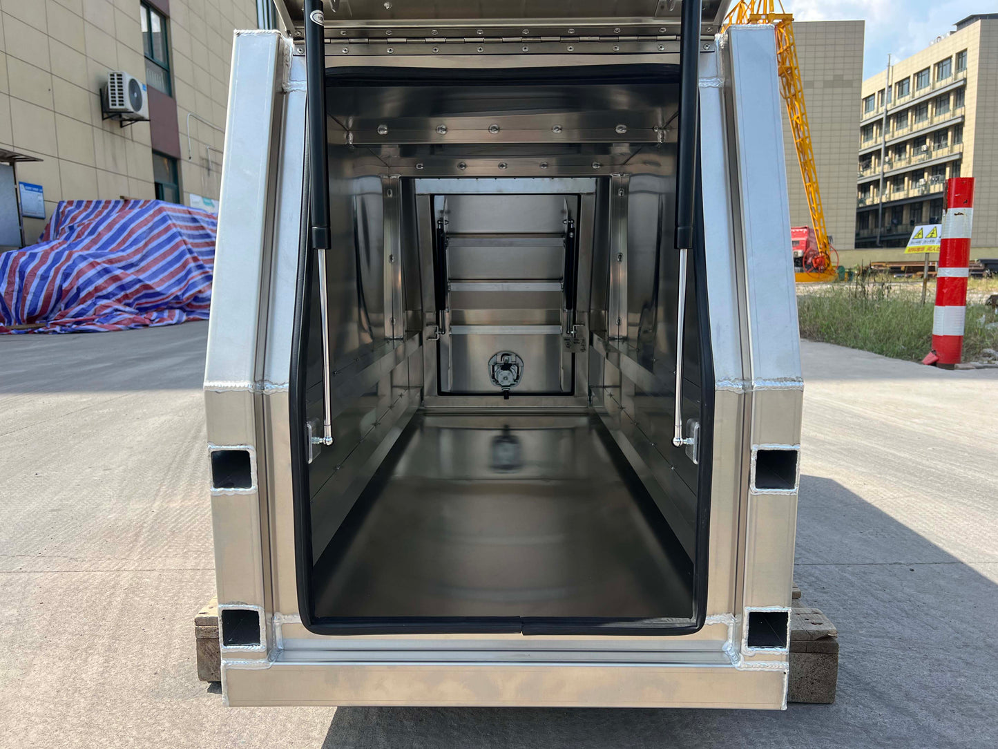 Flat aluminum ute box 700mm for available sales