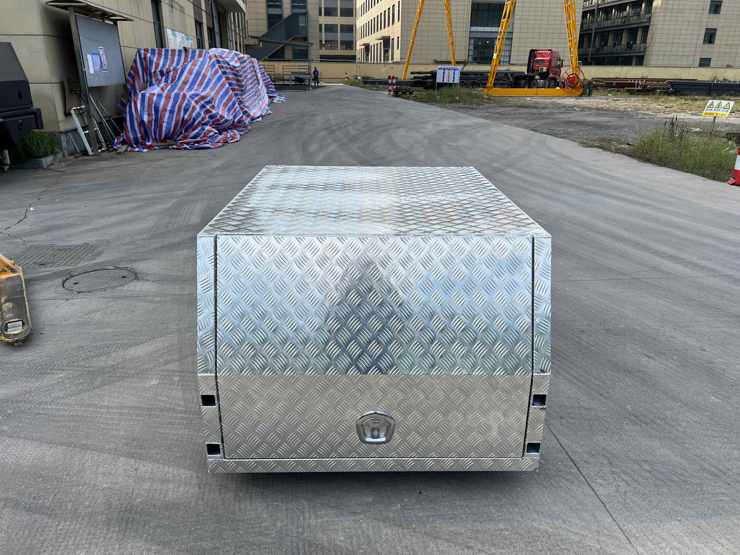 Aluminum checker box 1200mm for vailable sales